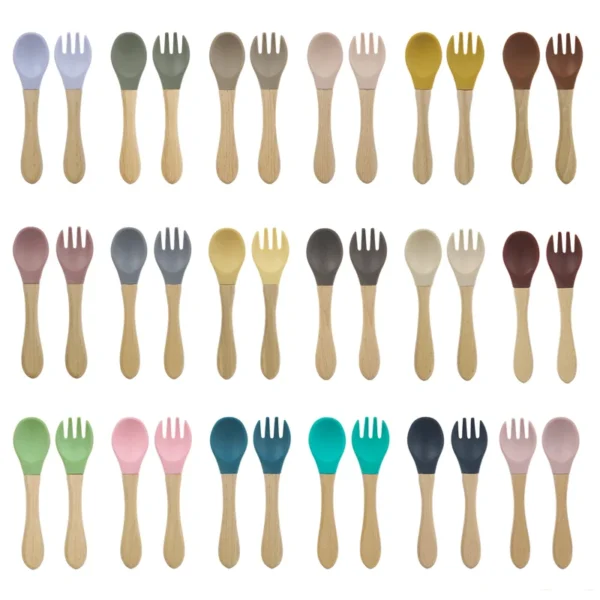 High Quality Natural 100% Food Grade Inventory Easy To Rinse Spoon Weaning Unbreakable Rubber Fork Dishwasher Safe Feeding Set