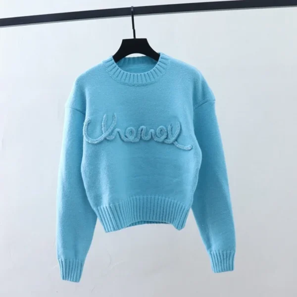Autumn New Pullover Sweater Women Design Sense Letter Knitted Beaded Round Neck Short Simple Female Knitted Top
