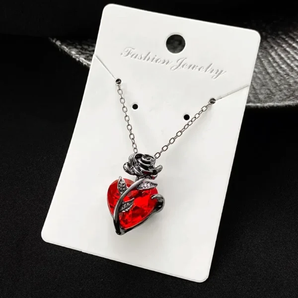 Gothic Rose Red Love Necklace Women's Y2K Fashion Jewelry Dainty Silver Color Tonebloody Human Heart Pendant Personalized Gifts